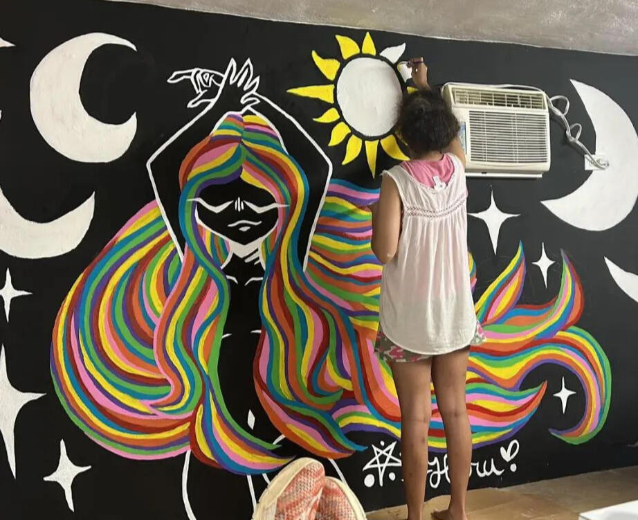 Hair &amp; nail salon